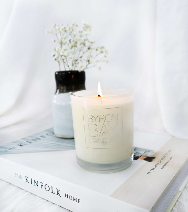 Byron Bay Candles | Large 50 Hour Scented Pure Soy Candle - Vanilla Caramel