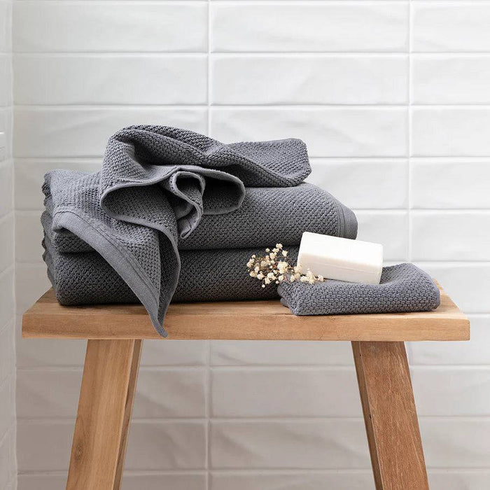 Bambury Angove Bath Towels - 2 Pack - Lozza’s Gifts & Homewares 